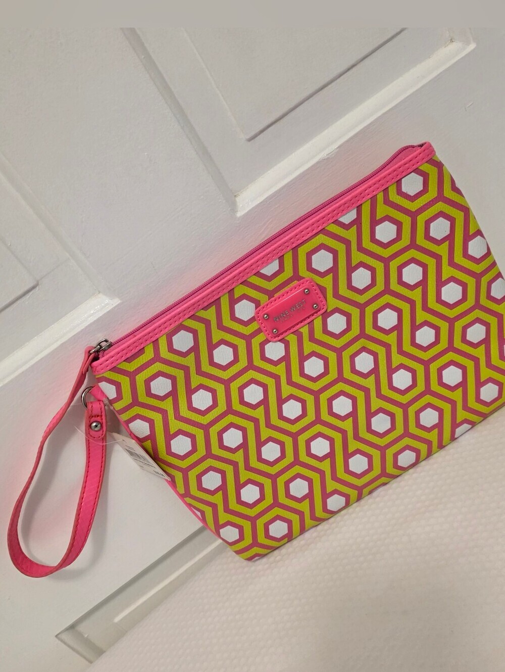 NWT Nine West Pink and Lime Geometric Large Wristlet Clutch, Ret. $35